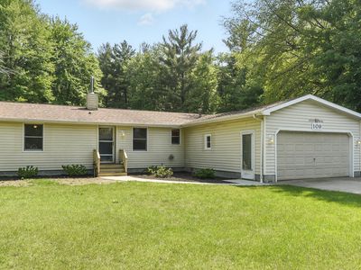 109 Davis Dr, Michigan City, IN, 46360