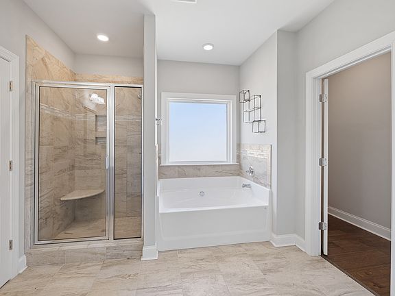 2nd image of 15 Hollyhock Ln