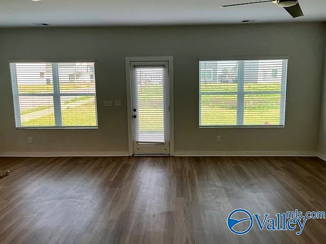 6036 Stonewater Ct NW — Photo 5