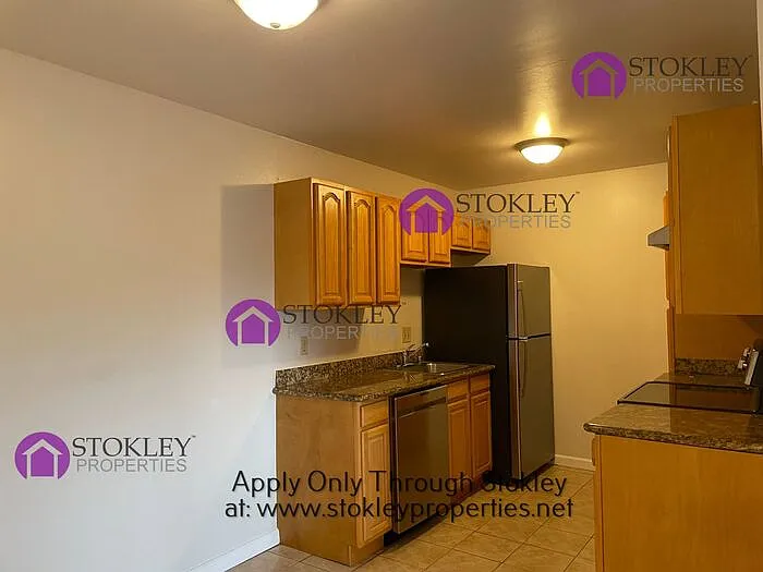 1477 Marchbanks Dr #1 — Photo 7