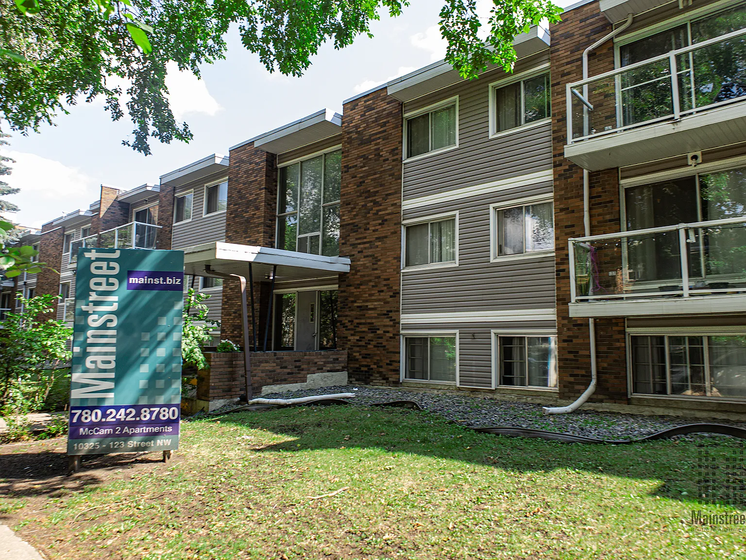 McCam 2 Apartments — Photo 2