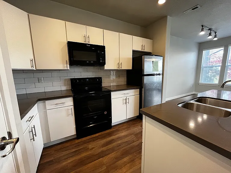11758 S District Dr #1406 — Photo 8