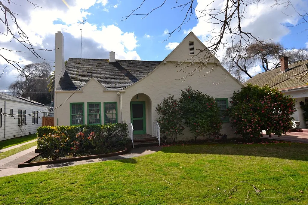 Property photo 2