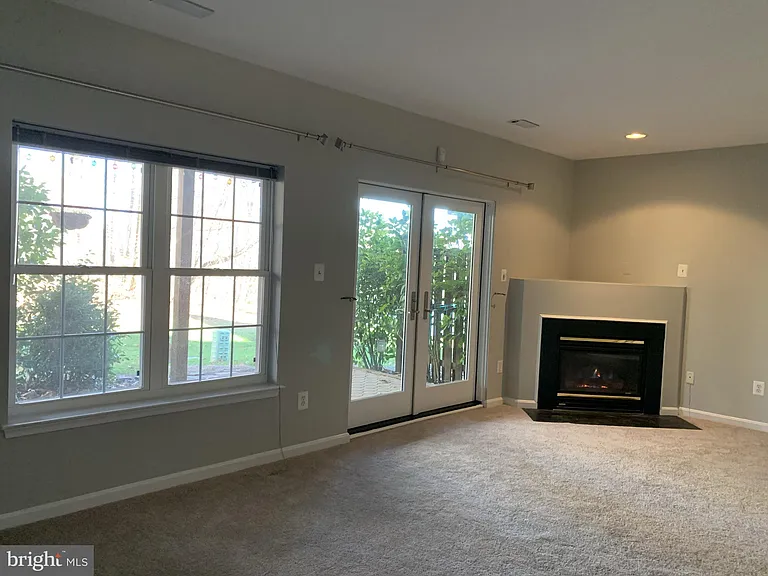 3384 Governors Crest Ct — Photo 37
