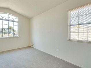 1786 Inverness Dr, Petaluma, CA