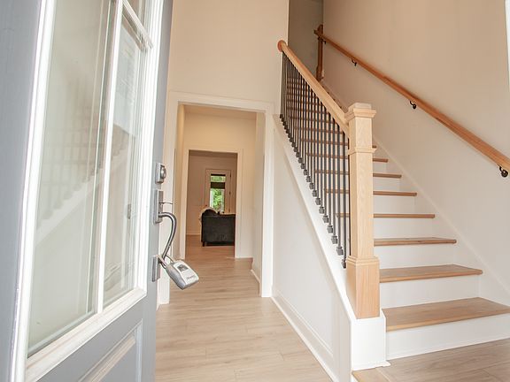 2nd image of 334 Maple View Dr