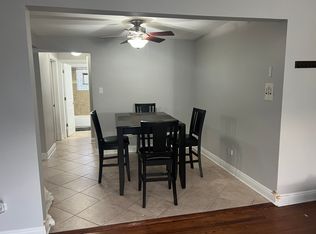 6912 W 65th St APT 6, Chicago, IL 60638