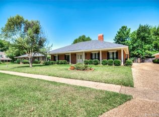 7603 Chesapeake Dr, Shreveport, LA 71105