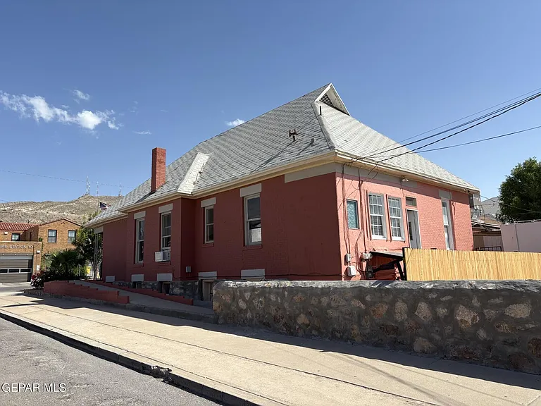 1800 Montana Ave — Photo 10