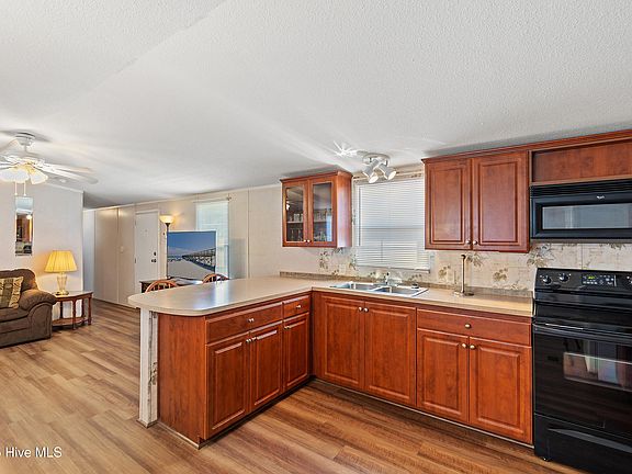 4th image of 8920 Shady Forest Drive SW