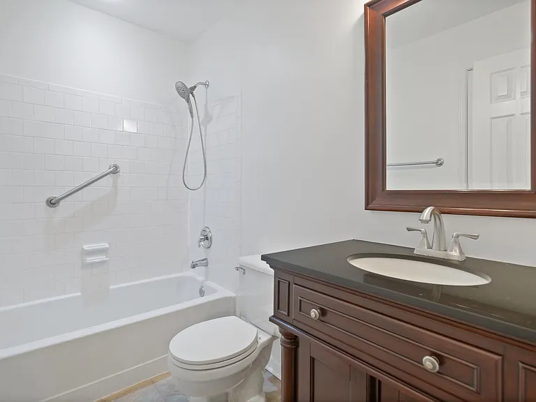 340 Foxridge Dr SW — Photo 25