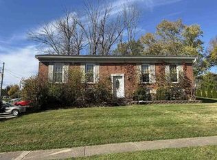 706 Creekvalley Rd, Middletown, KY 40243