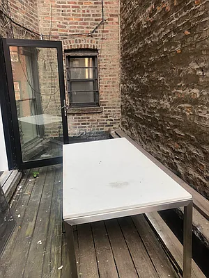 Rented by Living New York | media 21