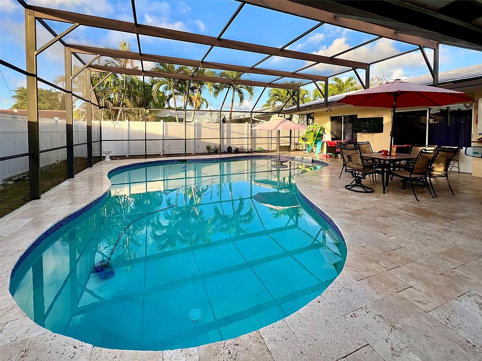 1st image of 8205 NW 72nd Avenue