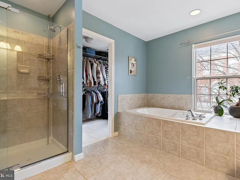 170 Martin Ln — Photo 31