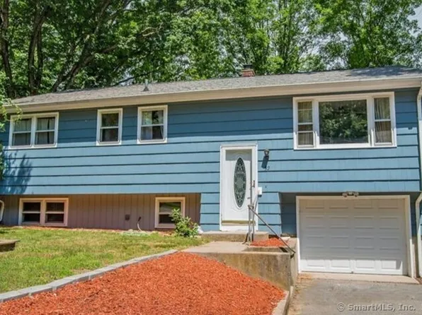 32 Bergman Drive, Montville, CT 06382