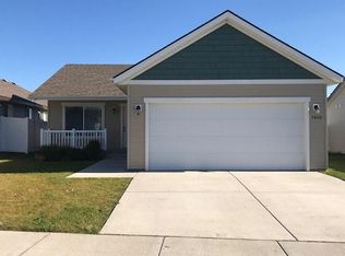 7408 N Carrington Ln, Coeur D Alene, ID 83815