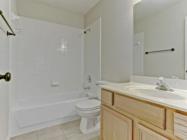 20904 Waterside Dr #3 — Photo 14