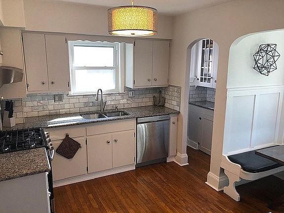 2nd image of 17701 Fries Ave