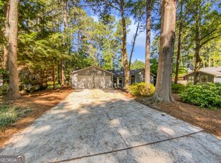 3002 Fetlock Dr SW, Marietta, GA 30064