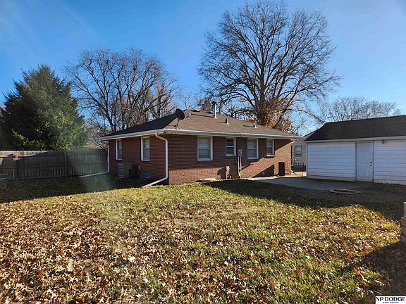 5th image of 4001 Dunn Ave