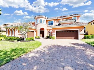 8421 Dunham Station Dr, Tampa, FL 33647