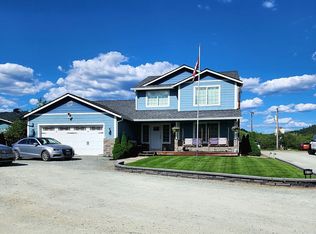 272 Nickel Ct, Riddle, OR 97469