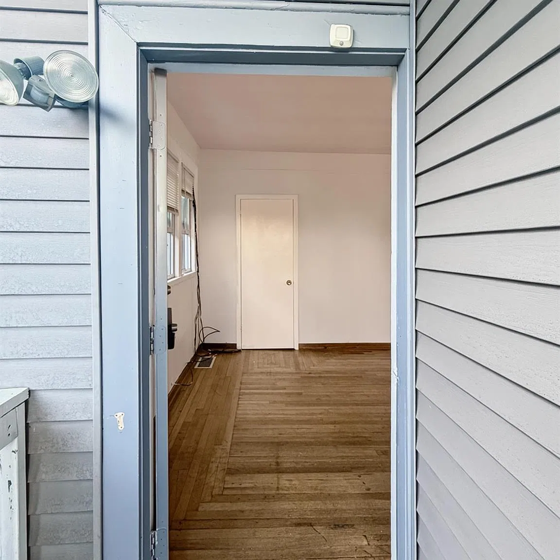 1 bed, 1.0 bath, 680 sqft, $1,500 — Photo 2