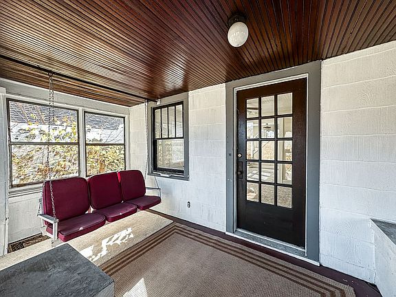 3rd image of 506-508 S Emerson Ave