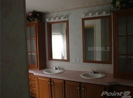 5th image of 10212 Oak Forest Dr