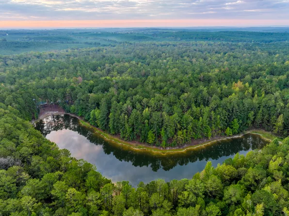 515 Deepstep Rd, Sandersville, GA 31082