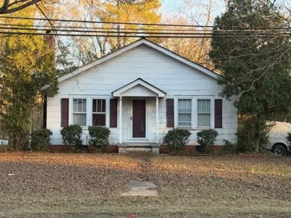 1011 Camden Rd, Wadesboro, NC 28170