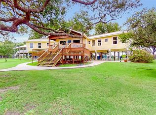 75 County Road 291, Bay City, TX 77414