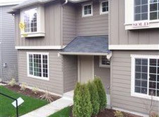 15615 44th Pl W #B, Lynnwood, WA 98087