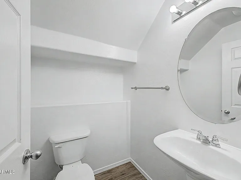 2879 N Claire Dr — Photo 14
