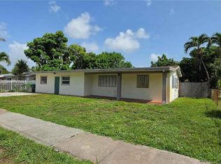 1331 NE 211th St, Miami, FL 33179