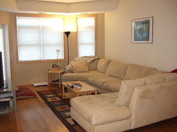 5th image of 2530 34th St E #211