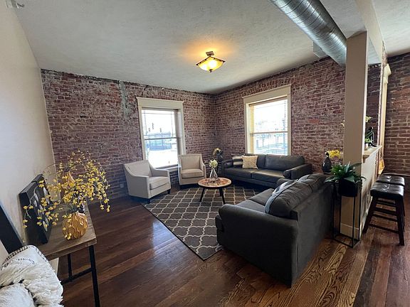 2nd image of 2934 Leavenworth St #105-B1250