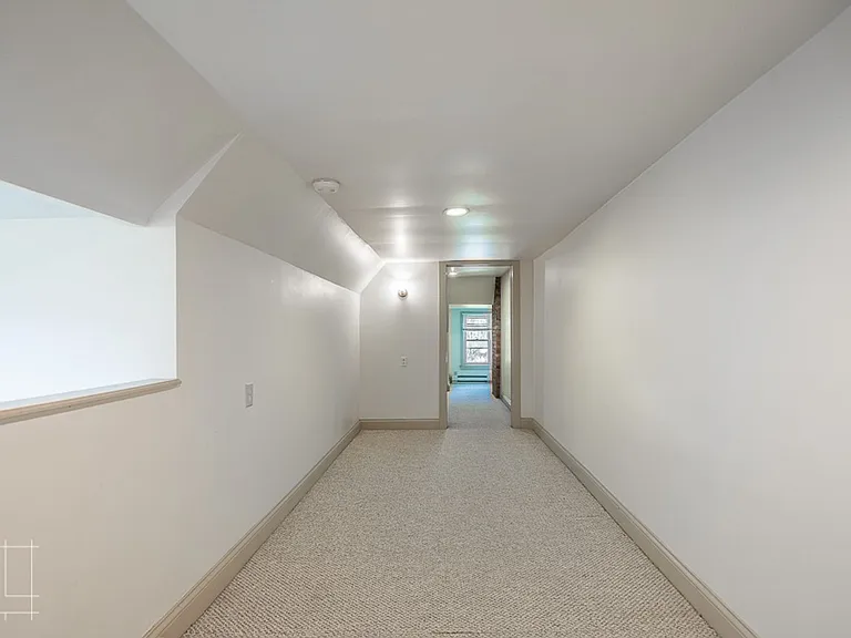 83 King Ave — Photo 46