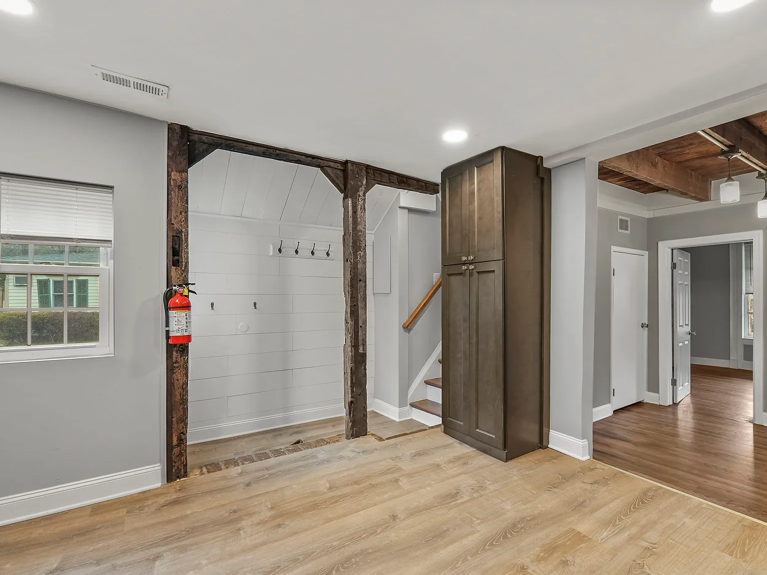 3 bed, 1600 sqft, $2,750 — Photo 3