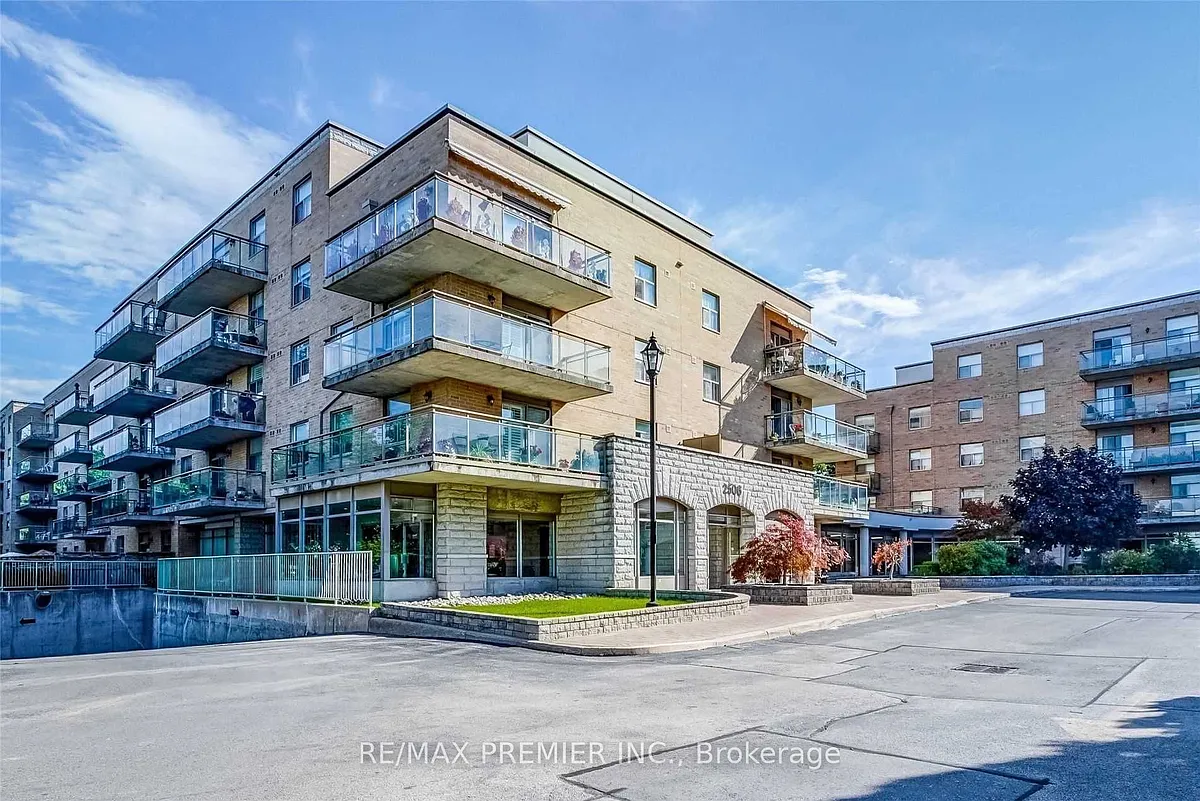 Building Photo - 2506 Rutherford Rd #102