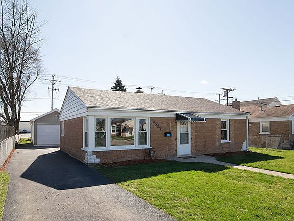 3rd image of 2627 Leona Ave