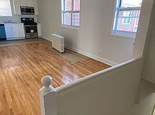 221-25 67th Ave #B, Oakland Gardens, NY 11364