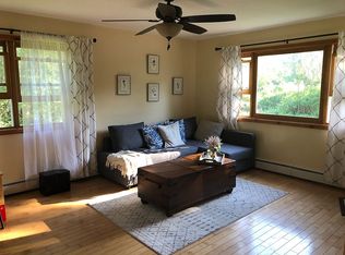 1964 Old Creamery Rd, Williston, VT 05495