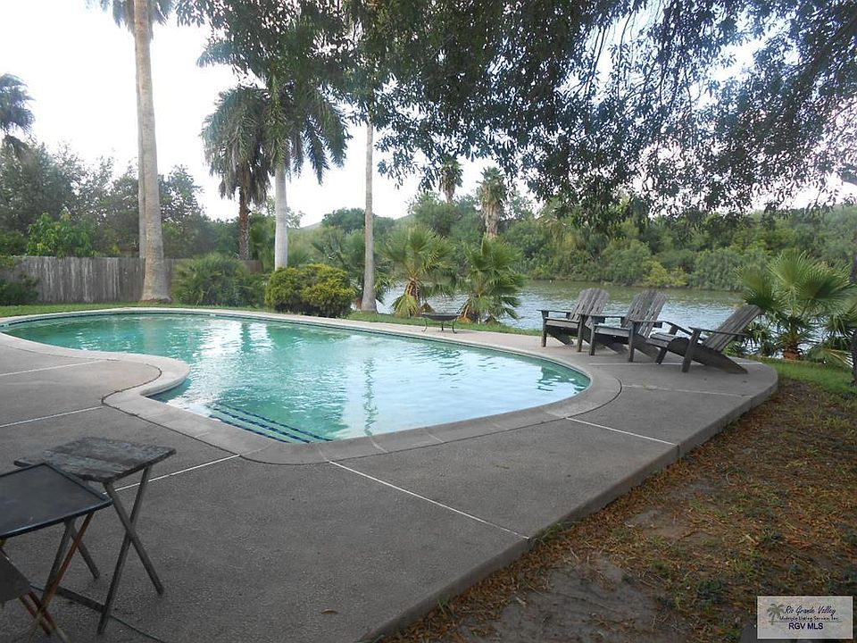 1st image of 4693 Lakeway Dr