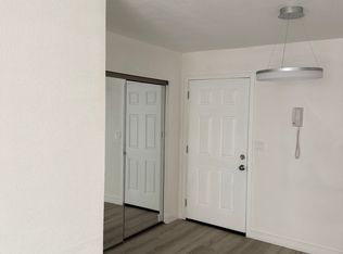 1070 Thompson Ave APT 204, Glendale, CA 91201