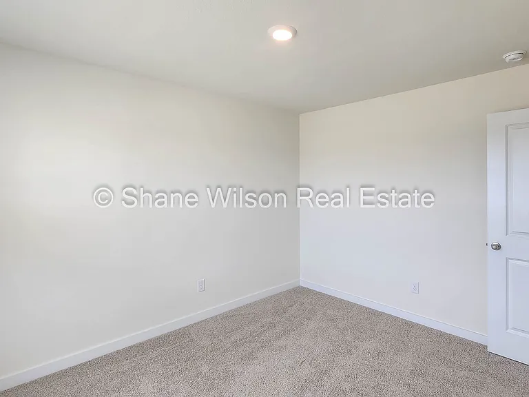 119 Fox Den Cir — Photo 18
