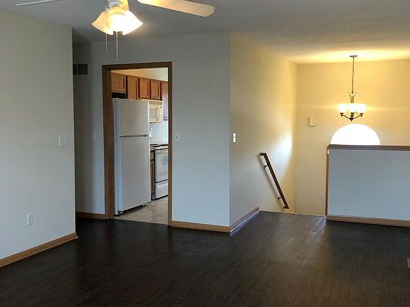 4th image of 8641 N Mersington Ln