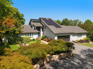 2394 Big Mulberry Trce, Campobello, SC 29322