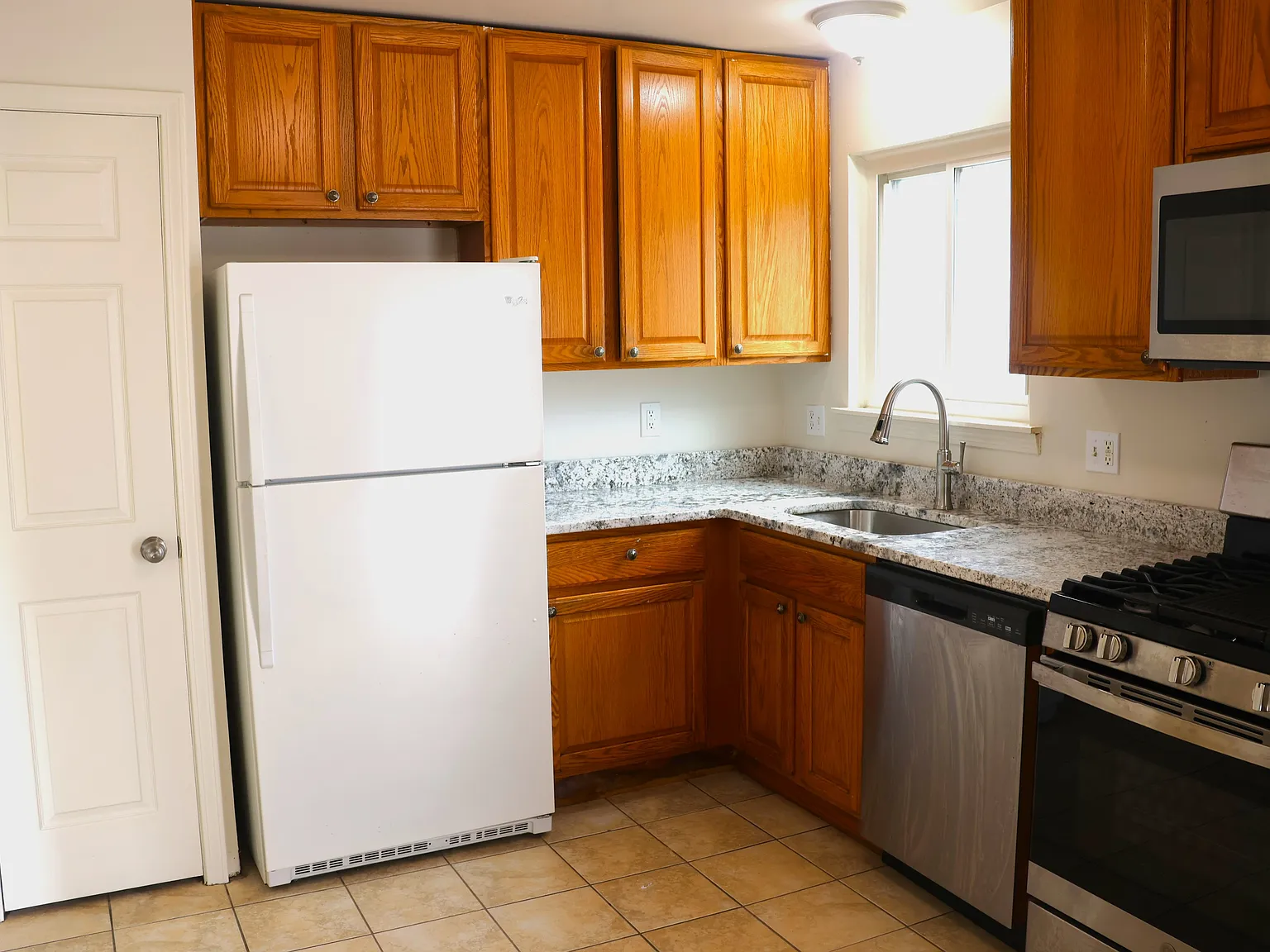 Vermander Ave, Clinton Township — Photo 4